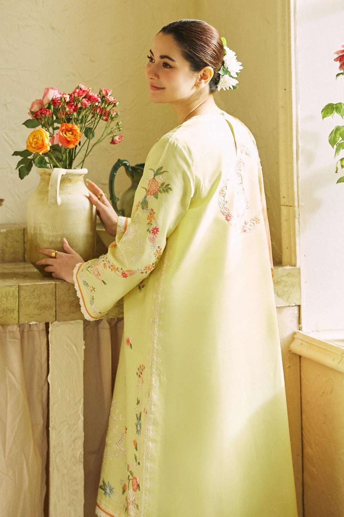 ZARA SHAH JAHAN - 3PC LAWN EMBROIDERED SHIRT WITH PRINTED DUPATTA AND TROUSER - RB11063