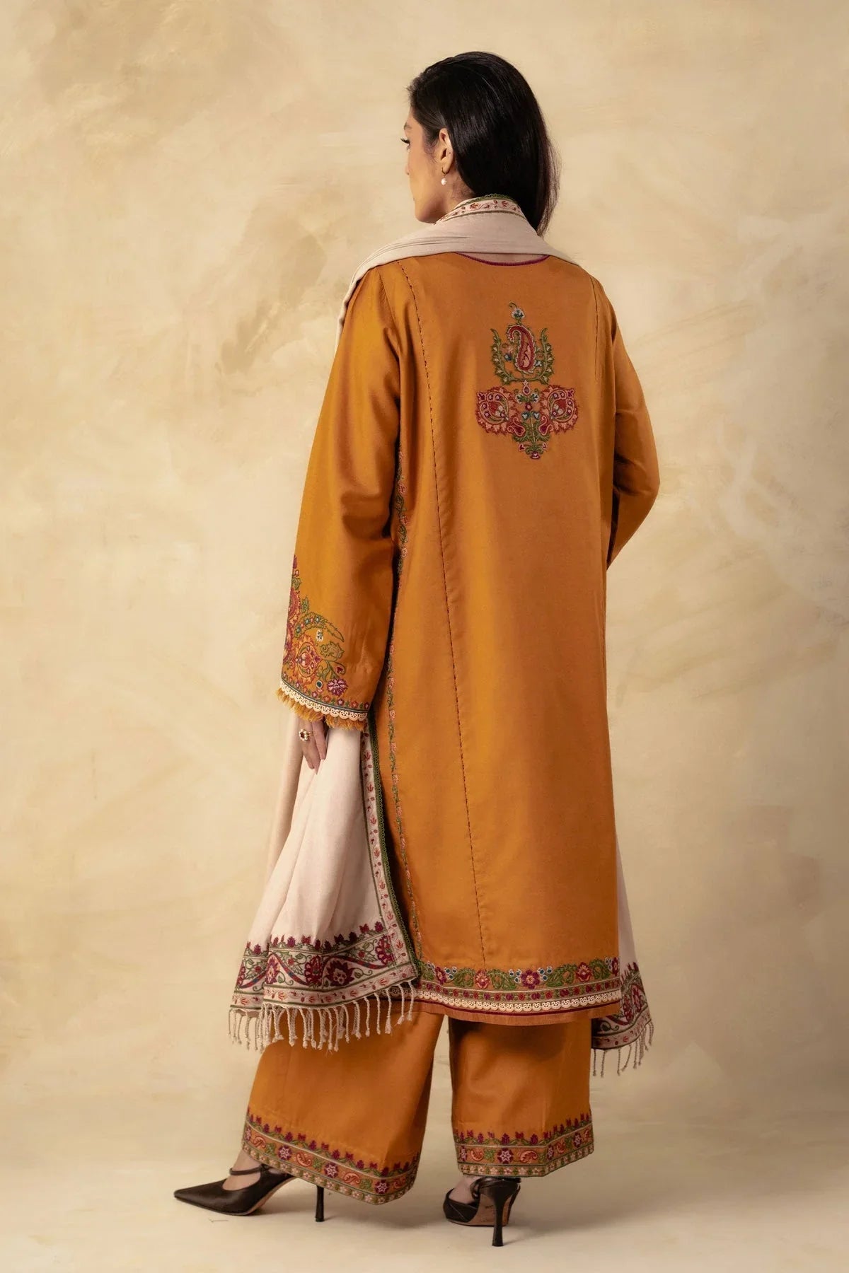 ZARA SHAH JAHAN - 3PC DHANAK EMBROIDERED SHIRT WITH DHANAK EMBROIDERED SHAWL AND TROUSER