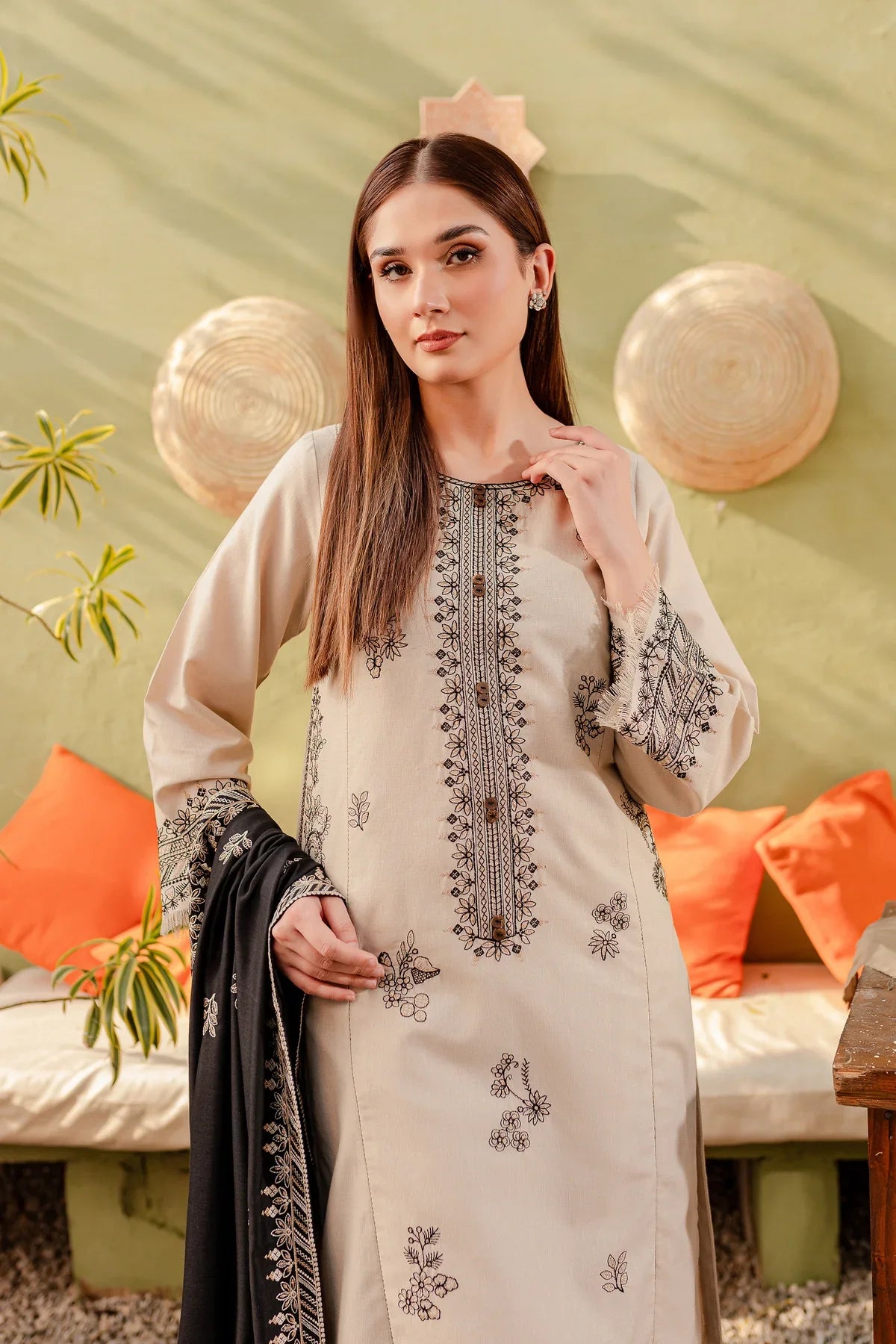 BATIK - 3PC LAWN EMBROIDERED SHIRT WITH CHIFFON EMBROIDERED DUPATTA AND TROUSER - RB11031