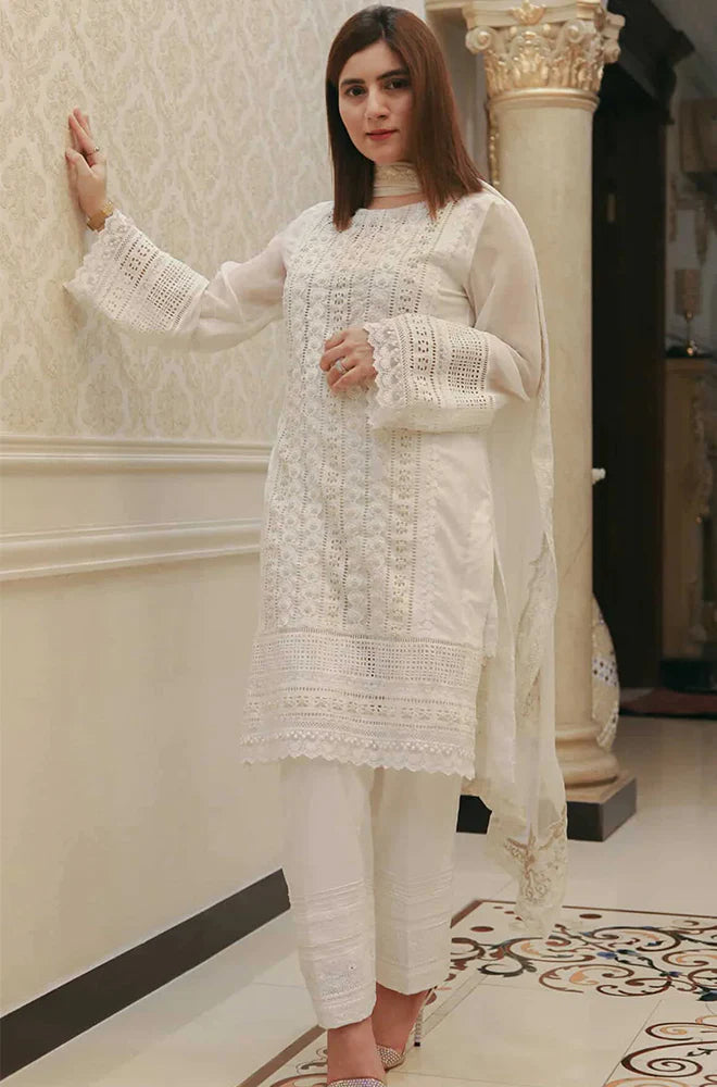 MARIA B - 3PC CHIKANKARI LAWN EMBROIDERED SHIRT WITH SOFT ORGANZA EMBROIDERED DUPATTA AND TROUSER -RB11045