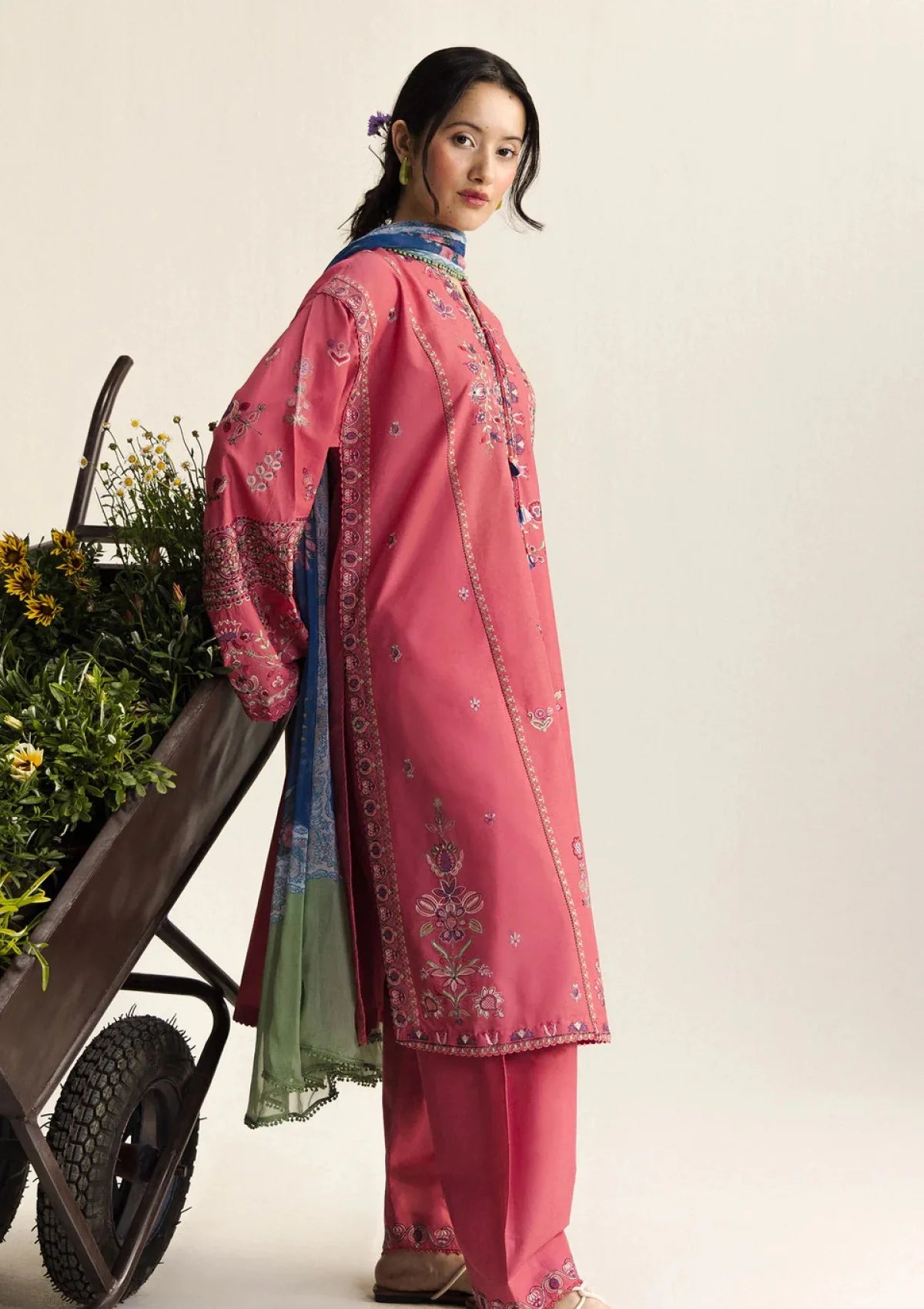 ZARA SHAHJAHAN- 3PC EMBROIDERED DHANAK SHIRT WITH PRINTED SHAWL AND TROUSER - RB11227