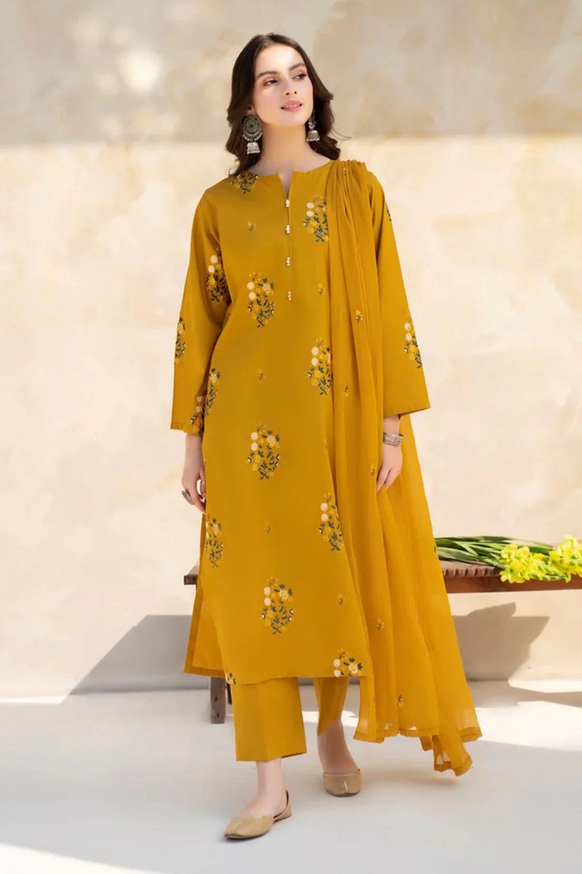 SAPPHIRE - 3PC DHANAK EMBROIDERED SHIRT WITH CHIFFON EMBROIDERED DUPATTA AND TROUSER - RB11254
