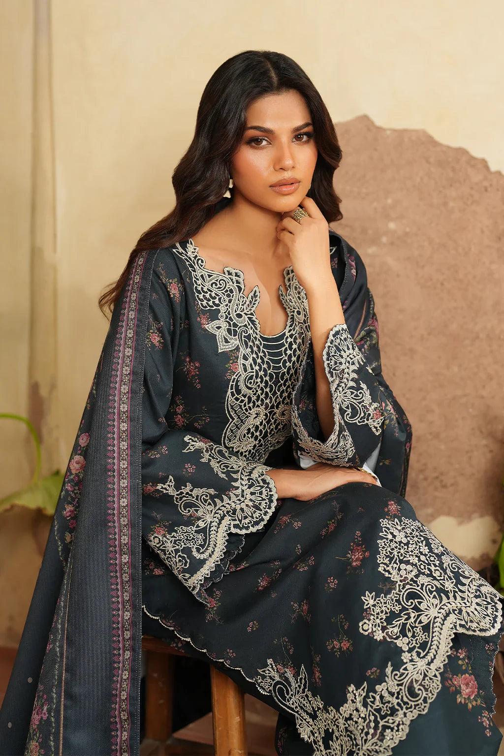 IZNIK - 3PC PRINTED SHIRT WITH PATCHES AND CHIFFON DUPATA AND TROUSER - RB11170