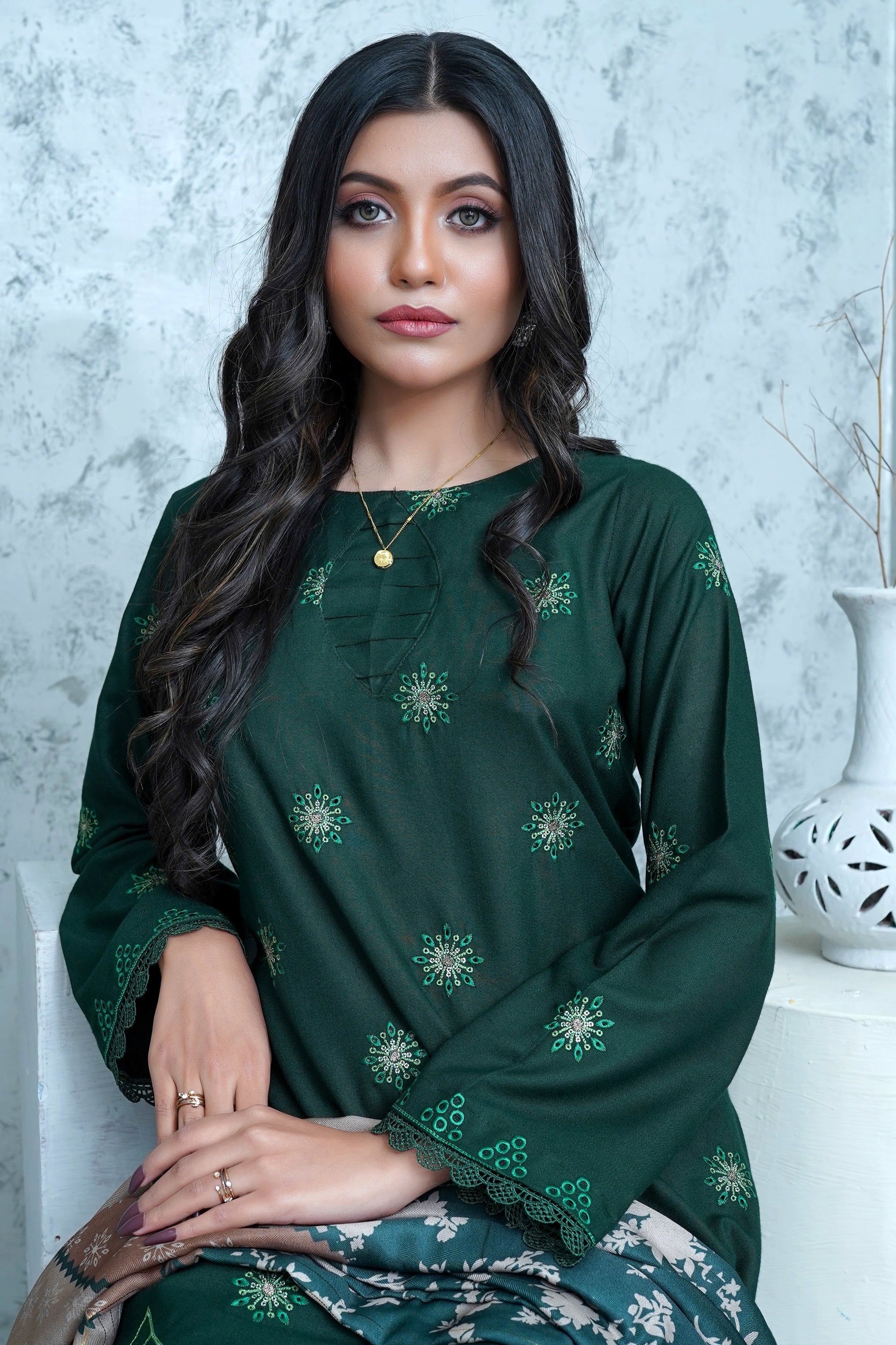 BAKHIYA - 3PC DHANAK EMBROIDERED LASER CUTTING SHIRT WITH PASHMINA SHAWL AND TROUSER - RB11112